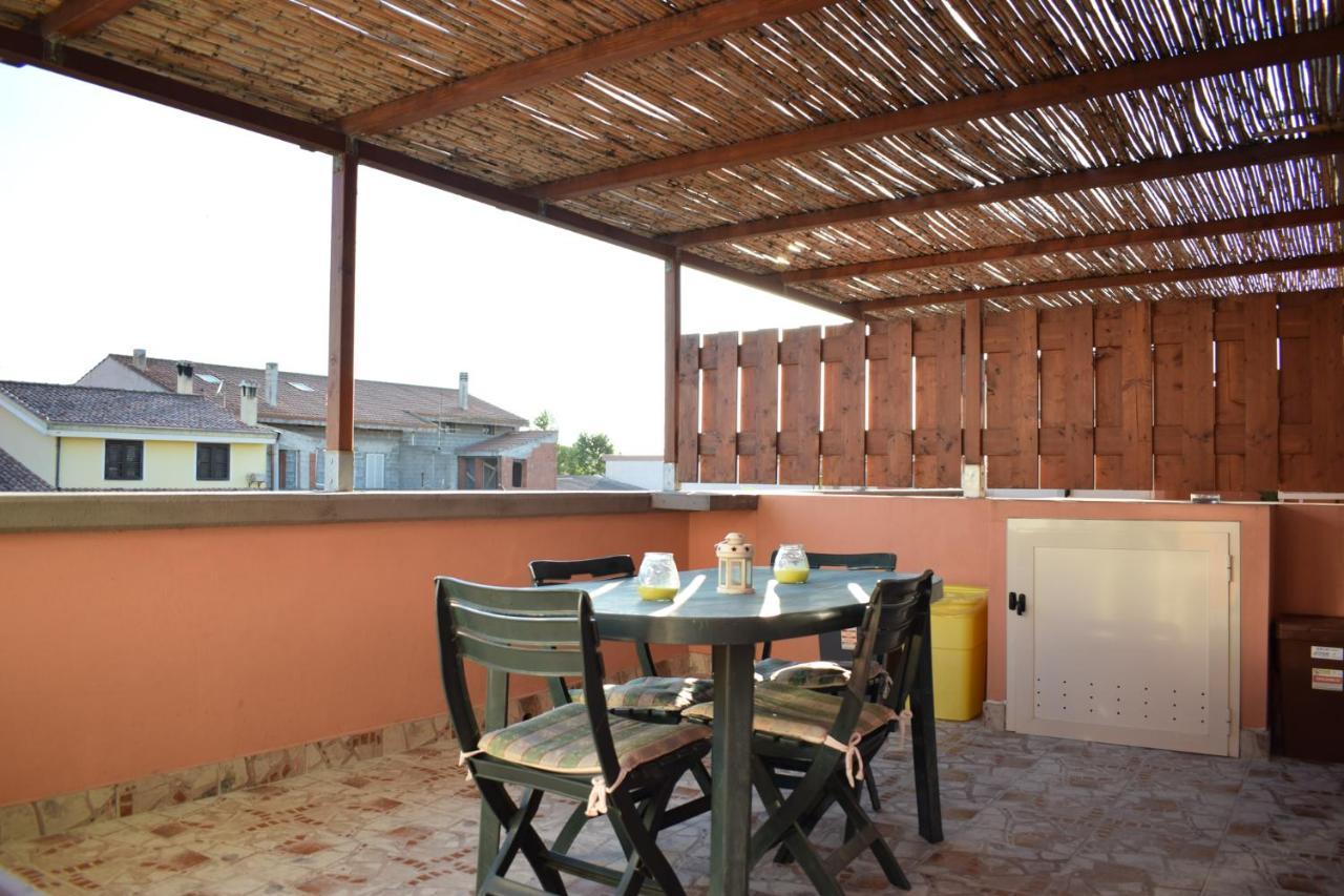 Costa Del Sinis Apartment Cabras Ngoại thất bức ảnh
